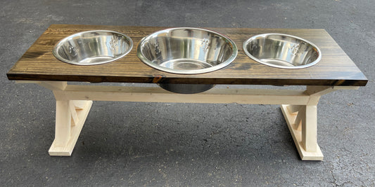 Creating a Stylish X-Style 3 Dog Bowl Holder with a Central Water Bowl